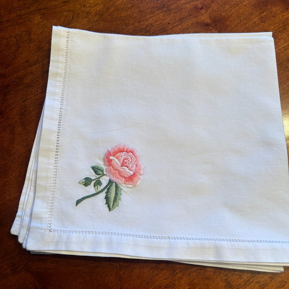 34 Assorted cotton/linen napkins - DUPLICATE POST